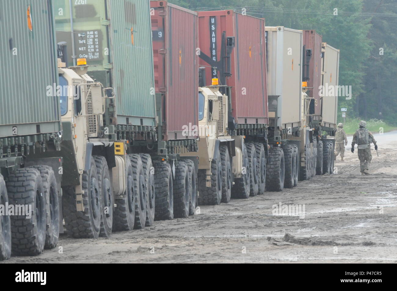 Supporto e logistica i soldati in 364 Comitato 592nd Ordnance Company e il 483rd Quartermaster Company sono stati responsabili per la gestione dei cantieri di approvvigionamento e fornitura di munizioni di punti per il più di 12.000 SERVIZIO DEGLI STATI UNITI I membri che partecipano in Anakonda 16 Giugno 7 attraverso il 17 giugno in Polonia. Foto Stock