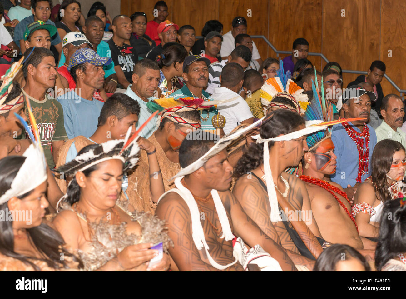 BELO Horizonte, MG - 18/04/13: Comemoração fare Dia do Índio - Comemoração fare Dia do Índio na Assembléia Legislativa de Minas Gerais. (Foto: Mourão Panda / Fotoarena) Foto Stock