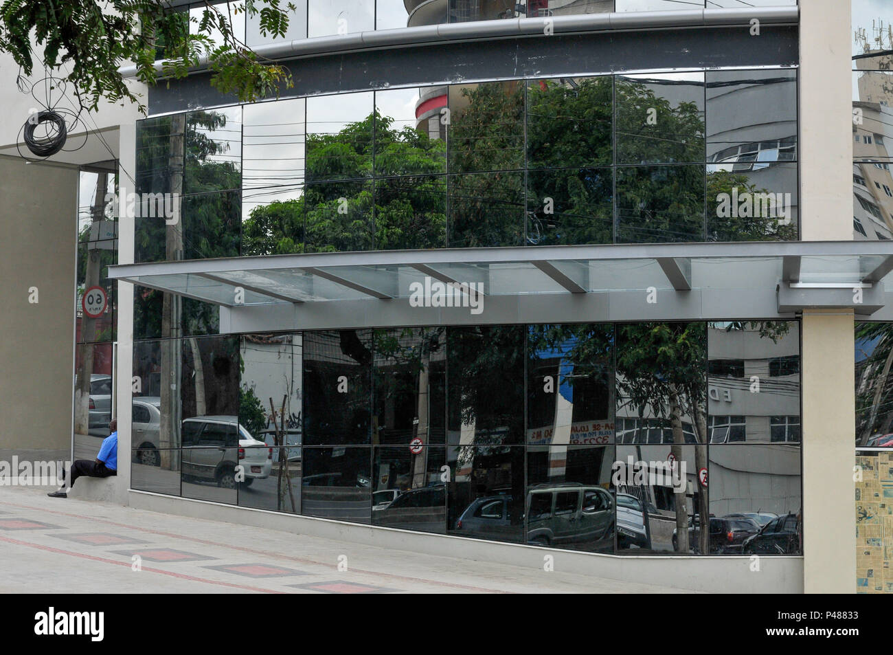 Belo Horizonte, MG - 03/03/15: Fachada do condomínio officenter. (Foto: Mourão Panda / FotoArena) Foto Stock