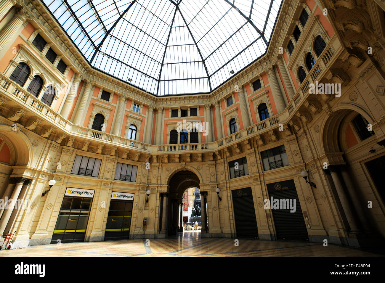 Galleria Geometrica, Salone Mercato, Pavia Lombardia, Italia Foto Stock