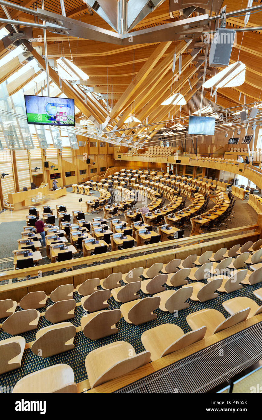 L'interno del Parlamento scozzese, Holyrood, Edimburgo, Scozia Regno Unito, esempio di architettura moderna scozzese Foto Stock
