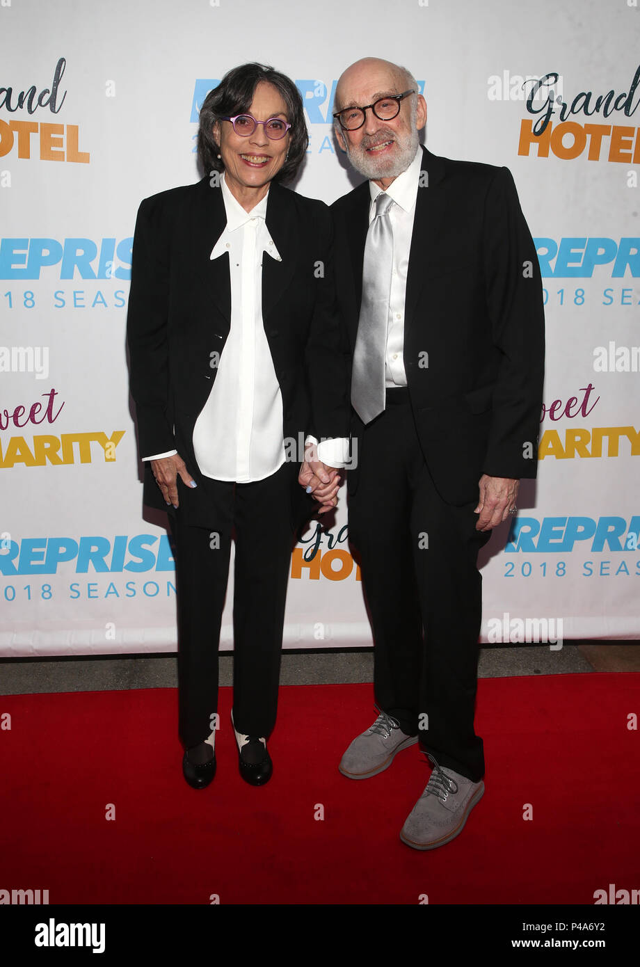 Los Angeles, Ca, Stati Uniti d'America. Xx Giugno, 2018. Kay Cole e Arthur Seidelman a REPRISE 2.0 inaugurale di Sweet Charity produzione presso la UCLA di Los Angeles, la California il 20 giugno 2018. Credito: Faye Sadou/media/punzone Alamy Live News Foto Stock