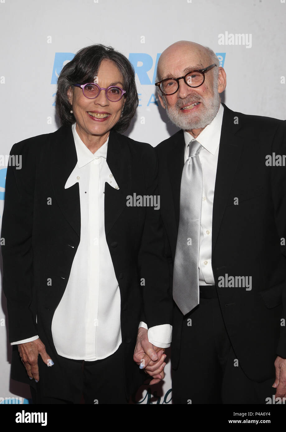 Los Angeles, Ca, Stati Uniti d'America. Xx Giugno, 2018. Kay Cole e Arthur Seidelman a REPRISE 2.0 inaugurale di Sweet Charity produzione presso la UCLA di Los Angeles, la California il 20 giugno 2018. Credito: Faye Sadou/media/punzone Alamy Live News Foto Stock