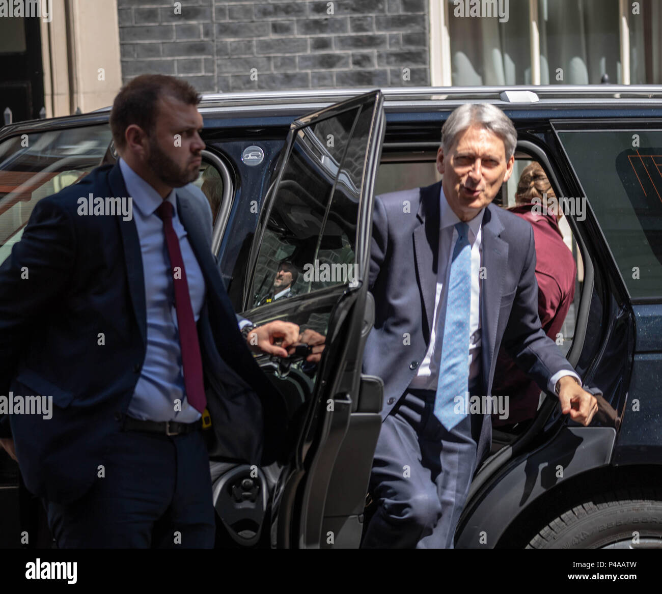 Londra, Regno Unito. Il 21 giugno 2018. Philip Hammond, Cancelliere dello Scacchiere arriva in 10 di Downing Street per un meting Credito: Ian Davidson/Alamy Live News Foto Stock
