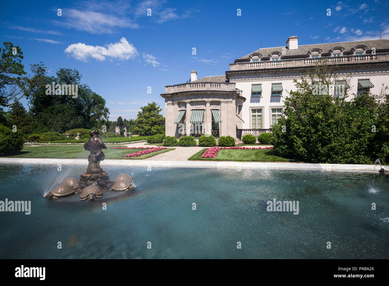 Stati Uniti d'America, Delaware, Wilmington, DE NEMOURS station wagon, ex casa dell'industriale Alfred I. DuPont e famiglia, la Nemours Mansion, esterna Foto Stock