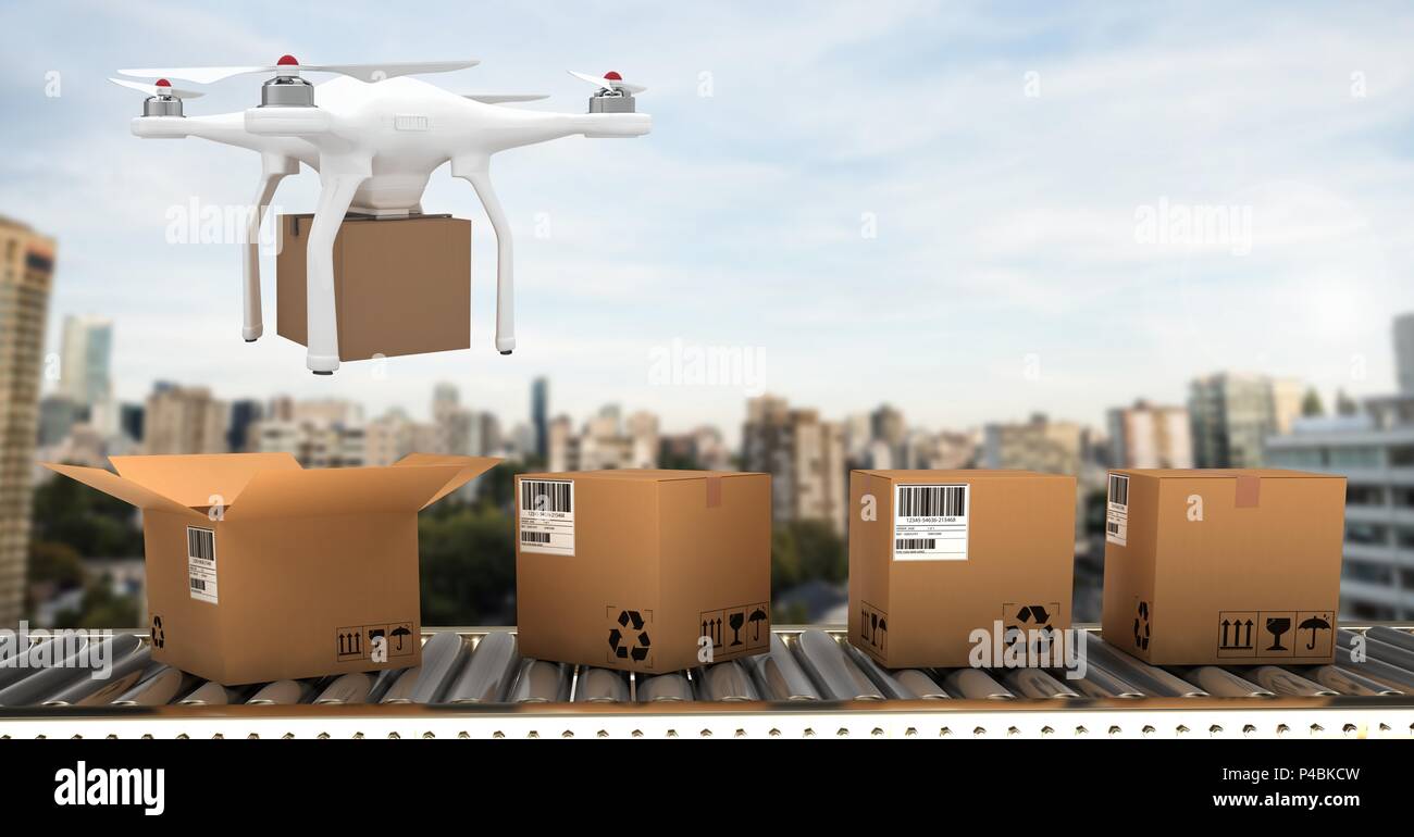 Drone volando sul nastro trasportatore per città con consegna le cassette dei pacchi Foto Stock