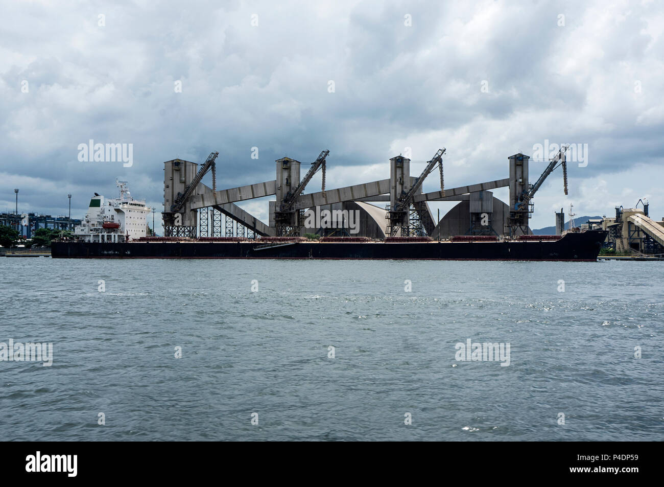 Nave cargo Harbour Transportation industria commercio Foto Stock