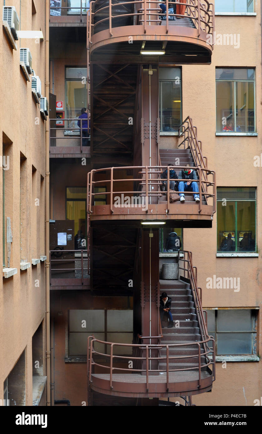 Gli studenti del dipartimento di Letteratura e Filosofia, Università pubblica " La Sapienza". Roma Italia. Foto Stock