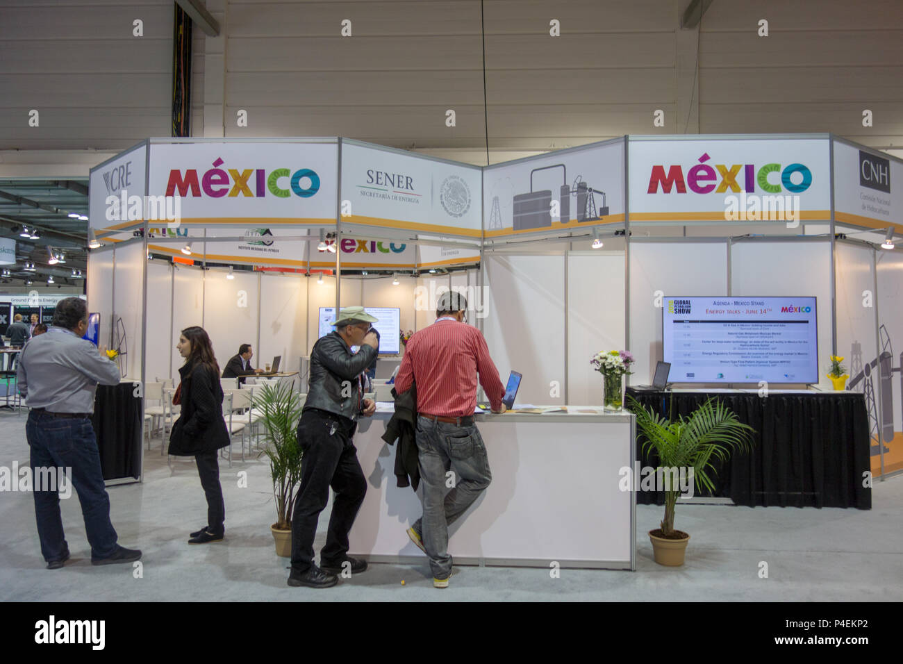 Padiglione del commercio per il Messico al Global Petroleum Show, Stampede Park di Calgary, Alberta, Canada. Foto Stock