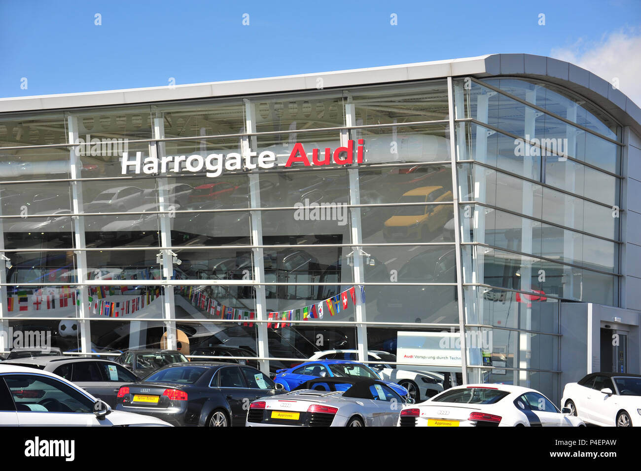 La Concessionaria Audi auto edificio Showroom in Knaresborough, Harrogate Foto Stock