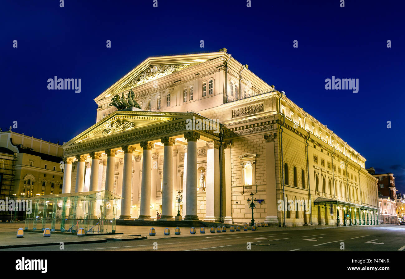 Teatro Bolshoi di Mosca di notte - Russia Foto Stock