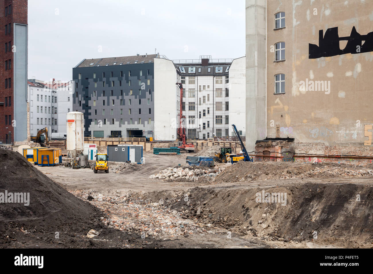 Berlino, Germania, Terreno edificabile vicino all'E-Werk nella Zimmerstrasse in Berlin-Mitte Foto Stock
