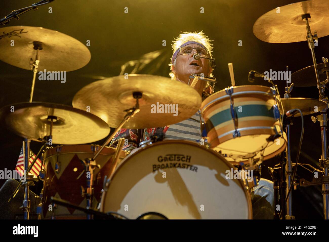 Oshkosh, Wisconsin, Stati Uniti d'America. Il 21 giugno, 2018. JIMMIE FADDEN della Nitty grintoso banda di sporcizia durante il paese USA Music Festival presso Ford Festival Park di Oshkosh, Wisconsin Credit: Daniel DeSlover/ZUMA filo/Alamy Live News Foto Stock