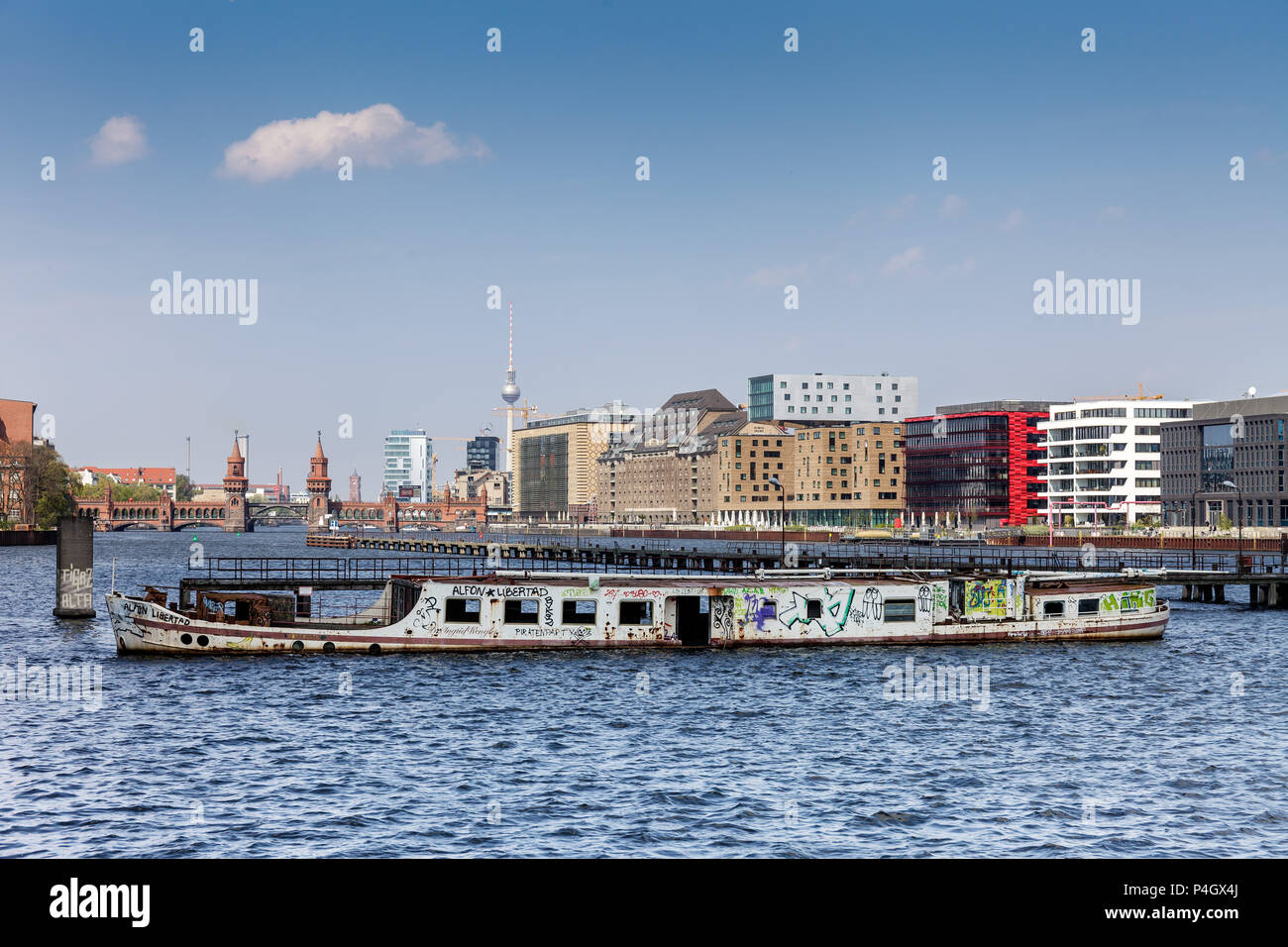 Berlino, Germania, naufragio della cabina passeggeri nave MS Foto Stock