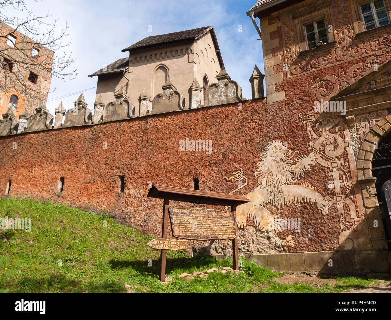 Vista del castello di Grodno in Zagorze Slaskie, Polonia Foto Stock