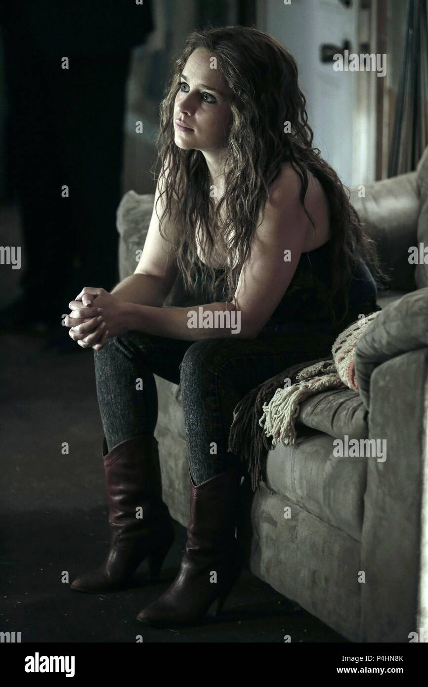 Pellicola originale titolo: al di sopra di ogni sospetto. Titolo italiano: al di sopra di ogni sospetto. Regista: PHILLIP NOYCE. Anno: 2017. Stelle: EMILIA CLARKE. Credito: Bold Films / Album Foto Stock