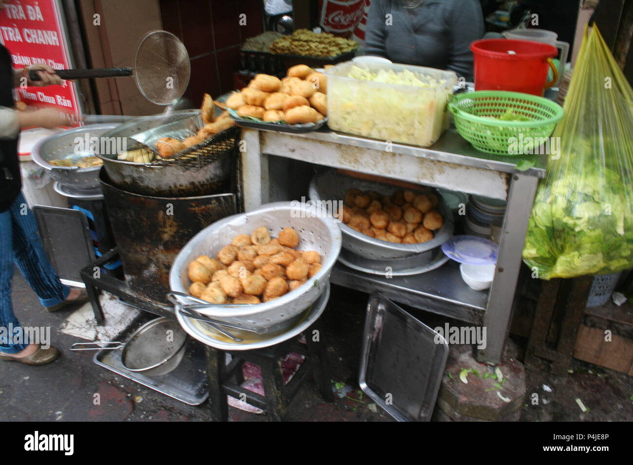Vietnamese Street Food stallo, Hanoi, Vietnam Foto Stock