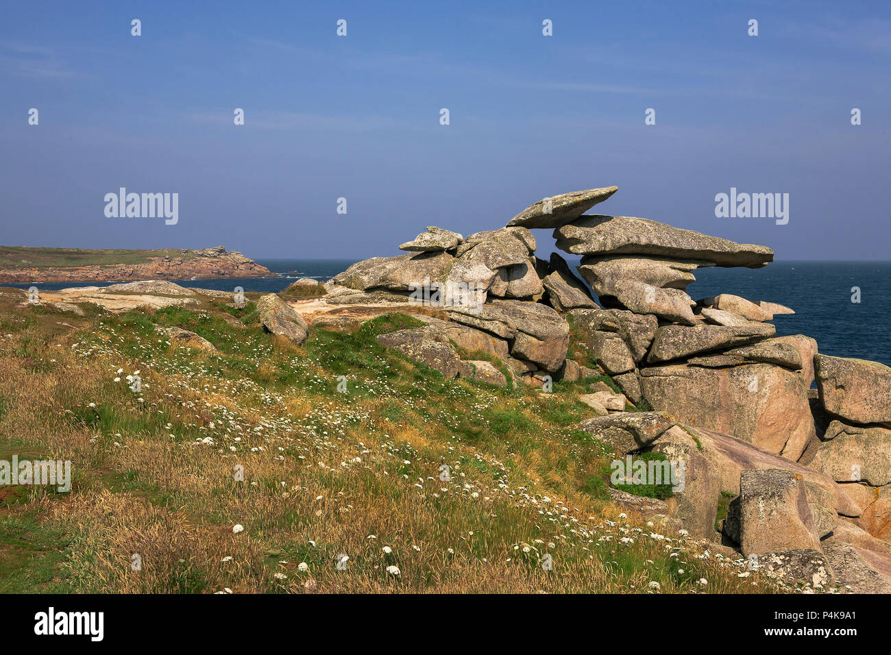 Il pulpito Rock, Peninnis Testa, St. Mary's, Isole Scilly Foto Stock