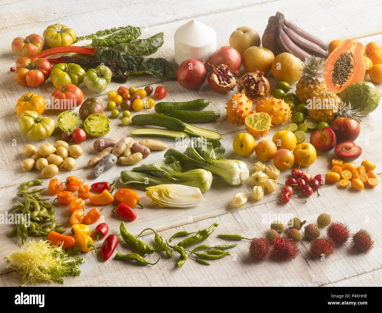 Vari frutti esotici e ortaggi Foto Stock
