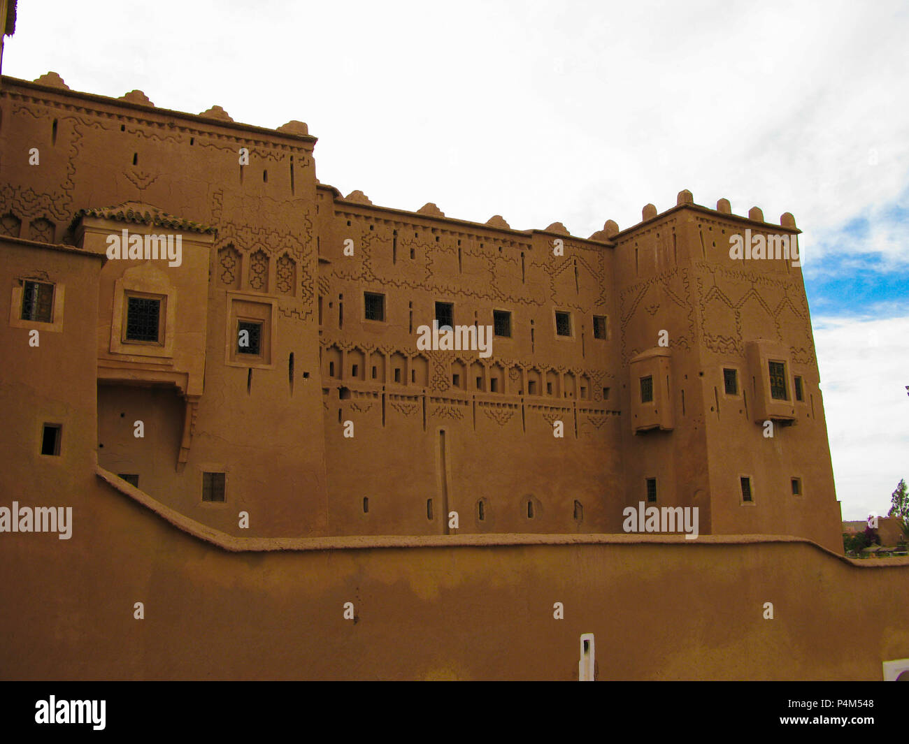 Vista di Ouarzazate città vecchia aka Kasbah in Marocco Foto Stock