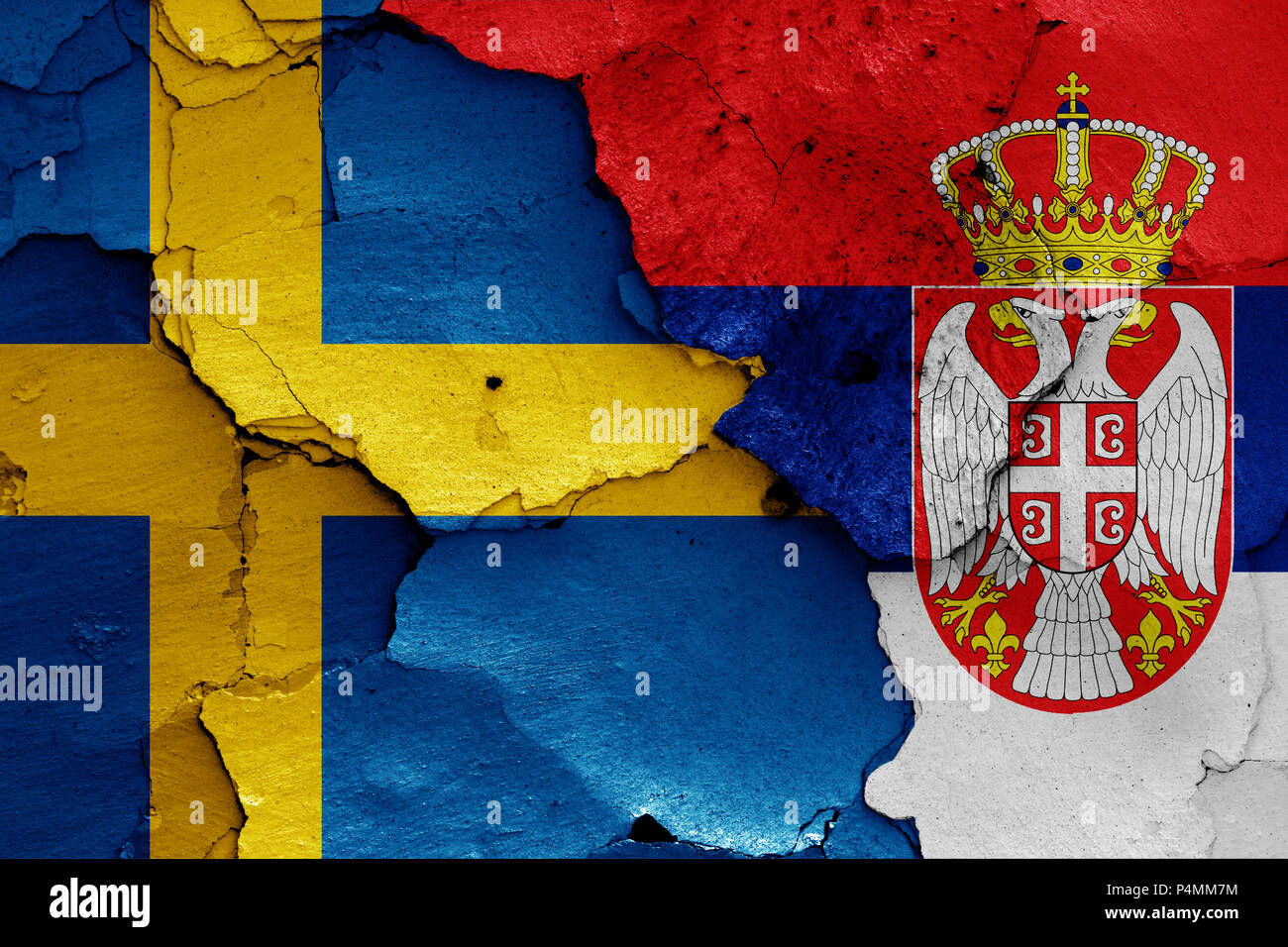 Bandiere di Svezia e Serbia Foto Stock