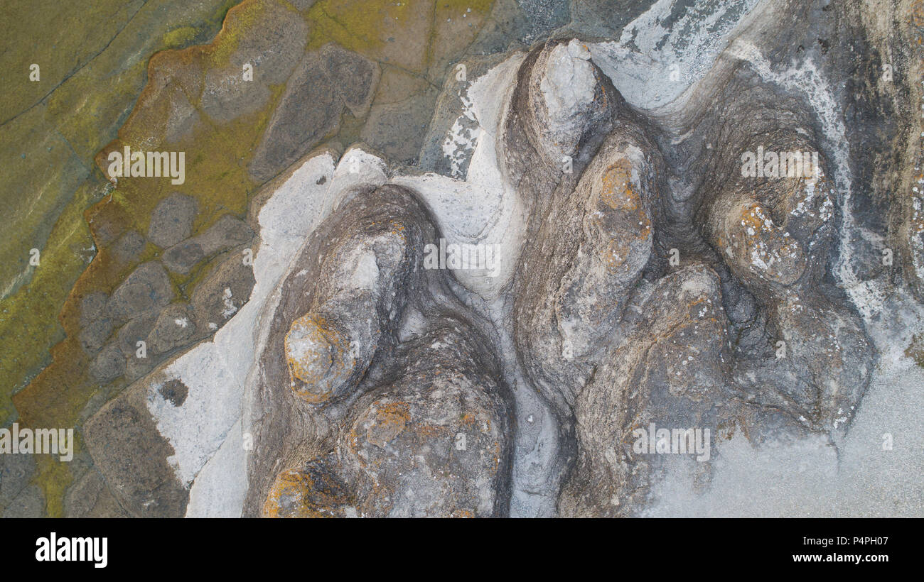 Il mare di pile a Byrum (Byrum Raukar) su öland, Svezia direttamente visibile dal di sopra. Foto Stock