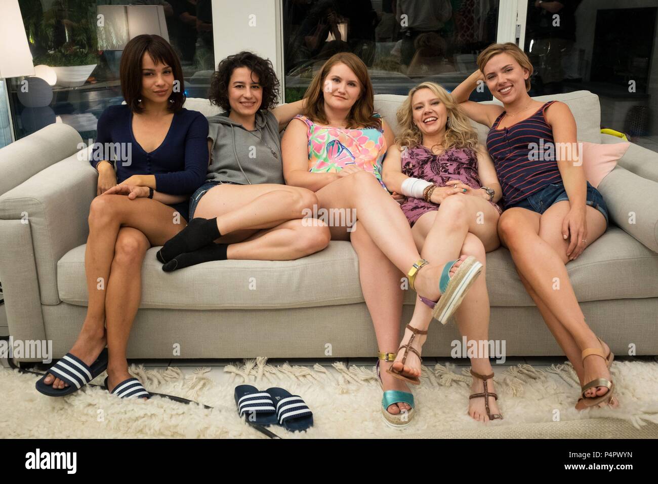 Pellicola originale titolo: notte grezzi. Titolo inglese: notte grezzi. Regista: LUCIA ANIELLO. Anno: 2017. Stelle: Scarlett Johansson; ZOE KRAVITZ; KATE MCKINNON; ILANA GLAZER; JILLIAN BELL. Credito: Sony Pictures Entertainment / Album Foto Stock