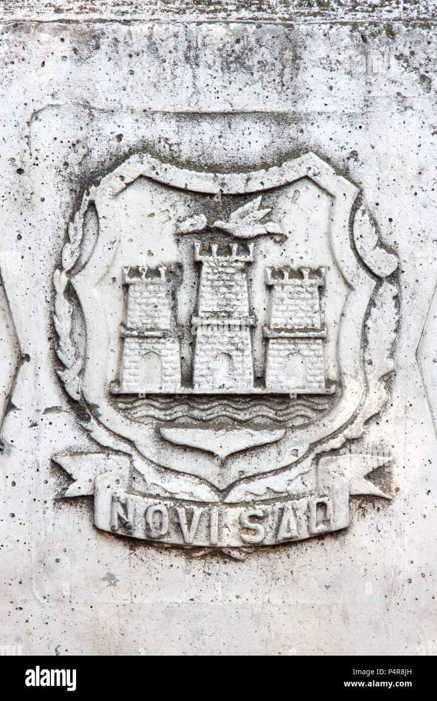 In pietra scolpita stemma, closeup, Novi Sad, Serbia, Europa Foto Stock