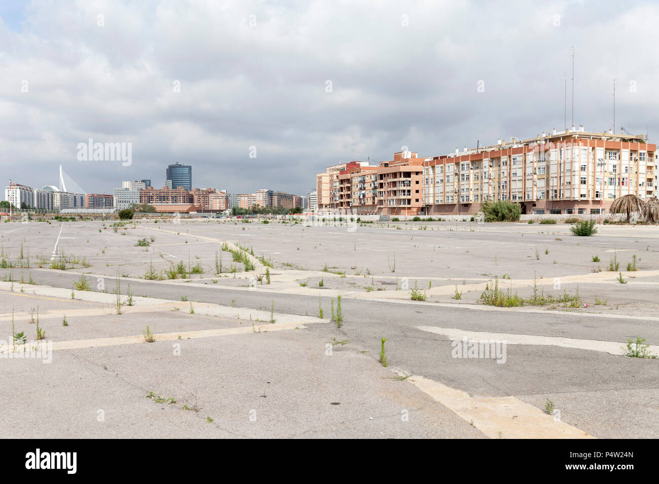 Valencia, Spagna, Vuoto, area pavimentata in periferia Foto Stock