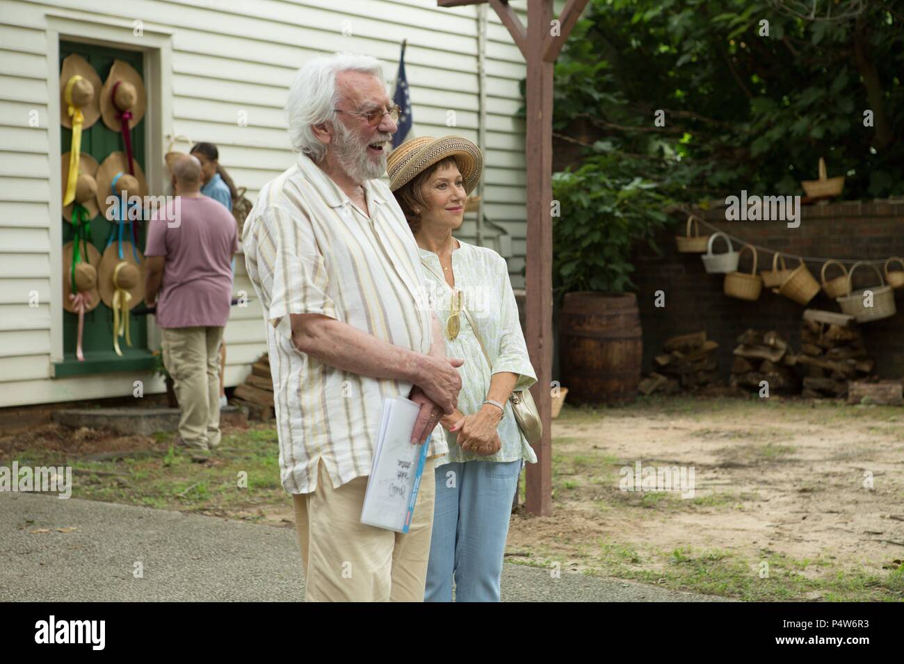 Pellicola originale titolo: Il cercatore di piacere. Titolo inglese: il cercatore di piacere. Regista: PAOLO VIRZI. Anno: 2017. Stelle: Donald Sutherland; Helen Mirren. Credito: INDIANA PRODUCTIONS AZIENDA/BAC FILMS/RAI CINEMA / Album Foto Stock