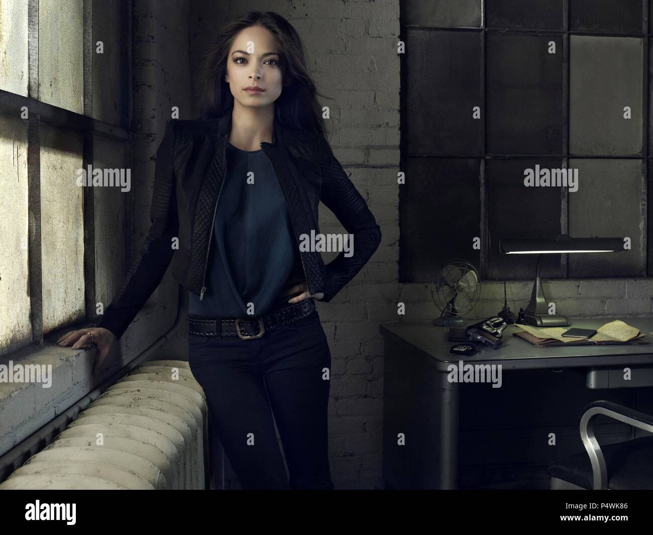 Pellicola originale titolo: La Bella e la bestia. Titolo italiano: la bella e la bestia. Regista: RON KOSLOW. Anno: 2012. Stelle: Kristin Kreuk. Credito: CBS TELEVISIONE / Album Foto Stock