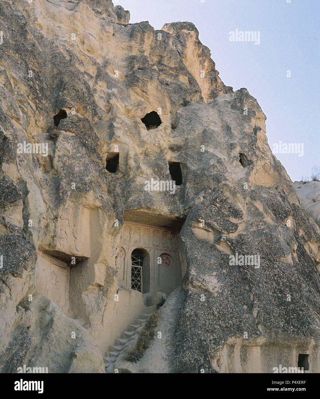 La Turchia. Goreme. Le abitazioni scavate nella roccia. Cappadocia. Foto Stock