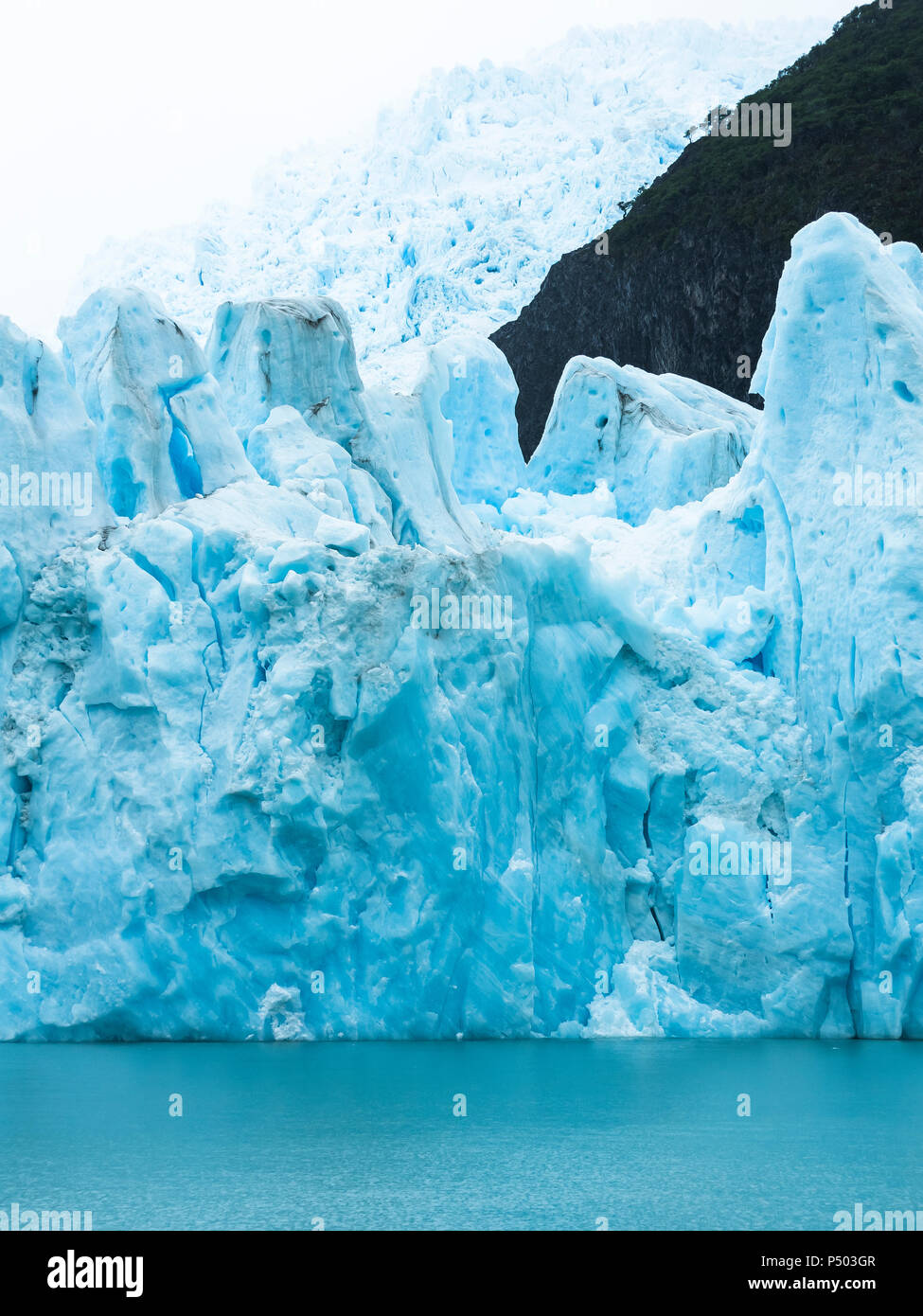 Argentina, Patagonia, El Calafate, Puerto Bandera, Lago Argentino, Parque Nacional Los Glaciares, Estancia Cristina, ghiacciaio Spegazzini, iceberg Foto Stock