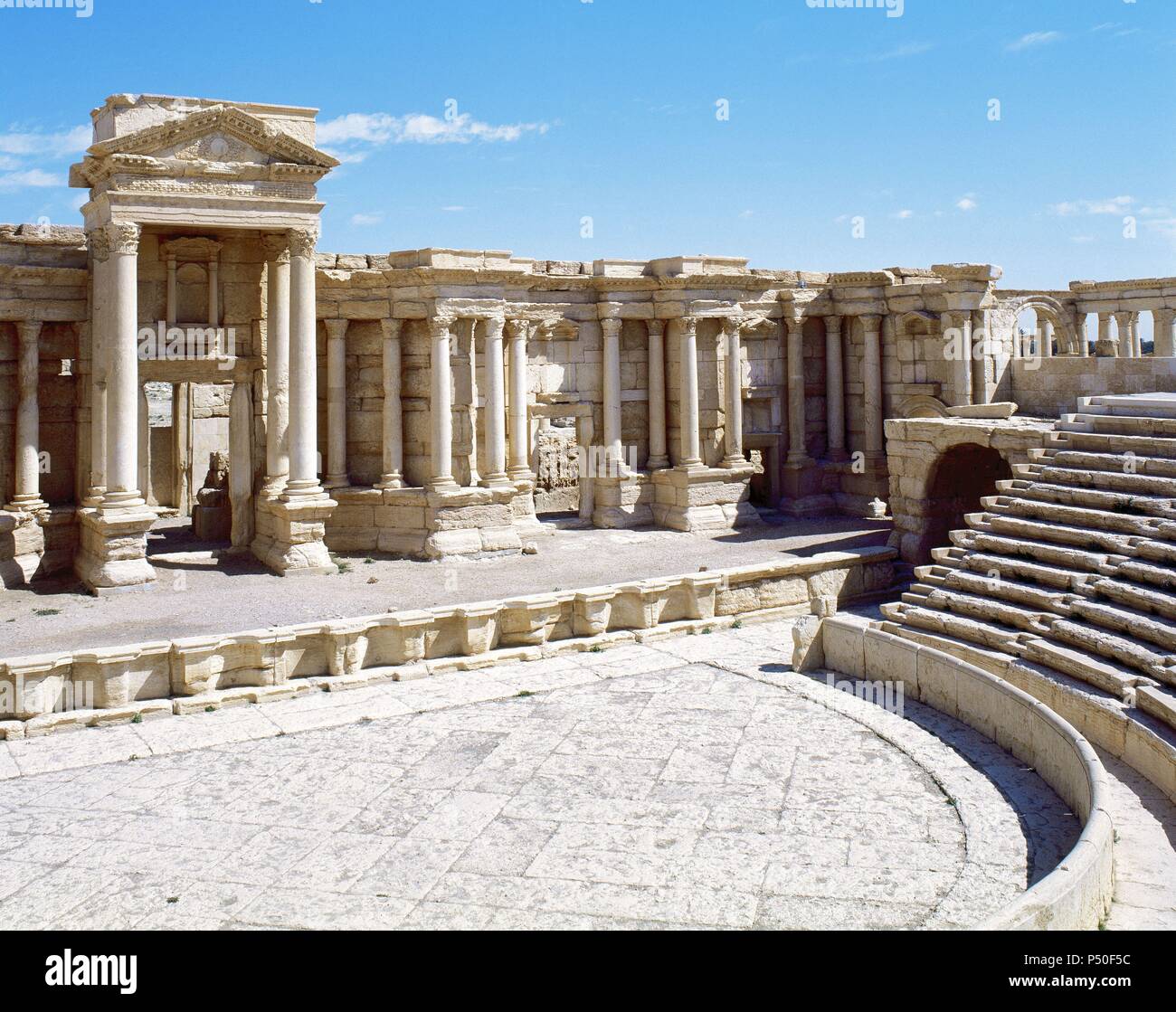 La Siria. Palmyra. Teatro romano. I secolo d.c. Vista parziale dello stadio, orchestra e terrazze. Foto Stock