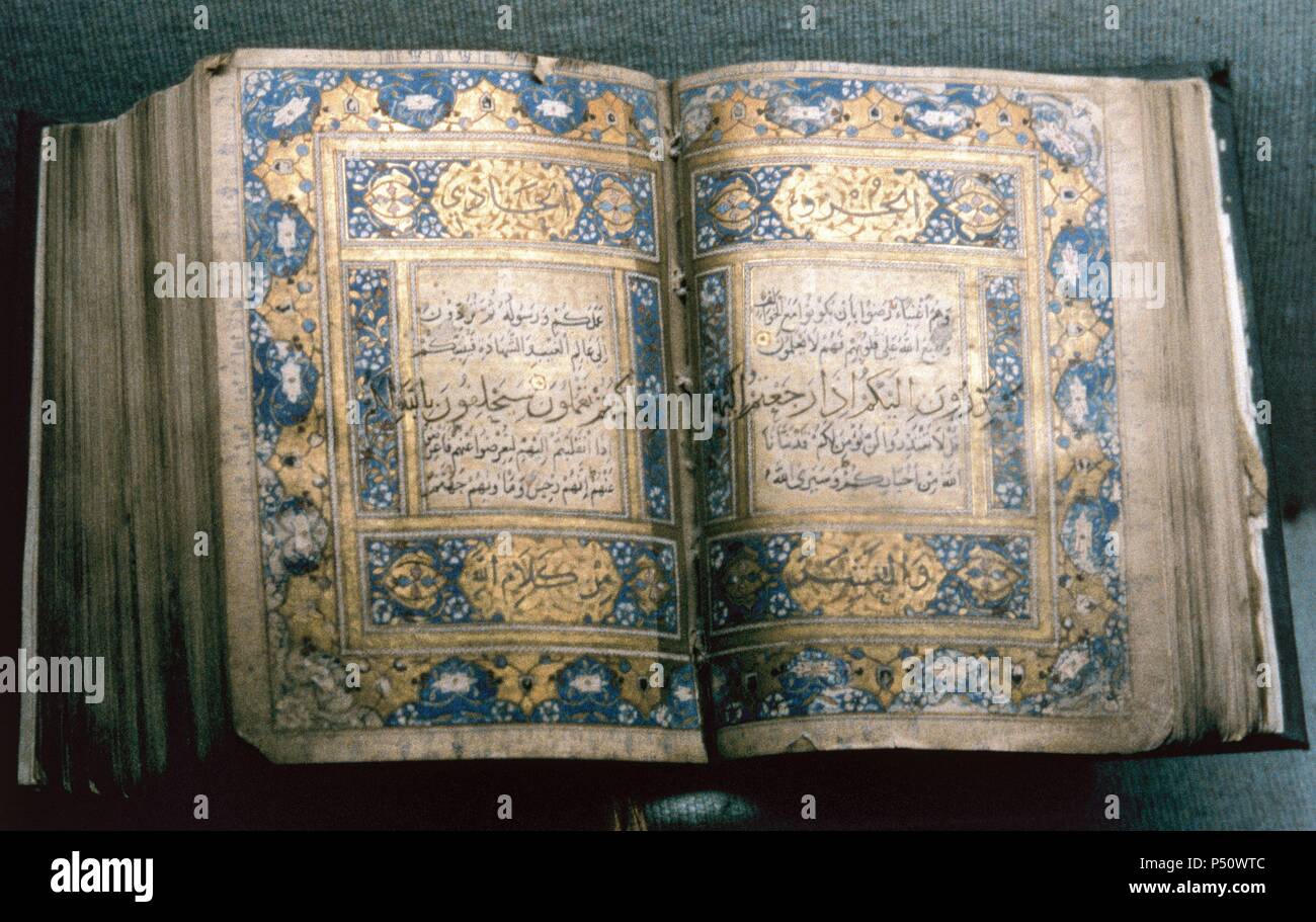 Corano. Manoscritto scritto da scriba Hamail Sharif. Databile tra il VII e il XIII secolo. Museo archeologico. Lahore. Il pakistan. Foto Stock