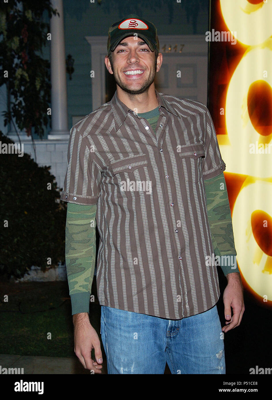 Zachary Levi arrivando all'ABC - tca Winter Party sulla partita universale, sulla corsia di glicine in Los Angeles. 5 gennaio 23, 2005LeviZachary108 Red Carpet Event, verticale, STATI UNITI D'AMERICA, industria cinematografica, celebrità, fotografia, Bestof, arte cultura e intrattenimento, Topix celebrità moda / Verticale, meglio di, evento nella vita di Hollywood - California, moquette rossa e dietro le quinte, USA, industria cinematografica, celebrità, movie celebrità, personaggi televisivi, musica celebrità, fotografia, Bestof, arte cultura e intrattenimento, Topix, verticale, una persona, da anni , 2003-2005, inchiesta tsuni@Gamma-STATI UNITI D'AMERICA. Foto Stock