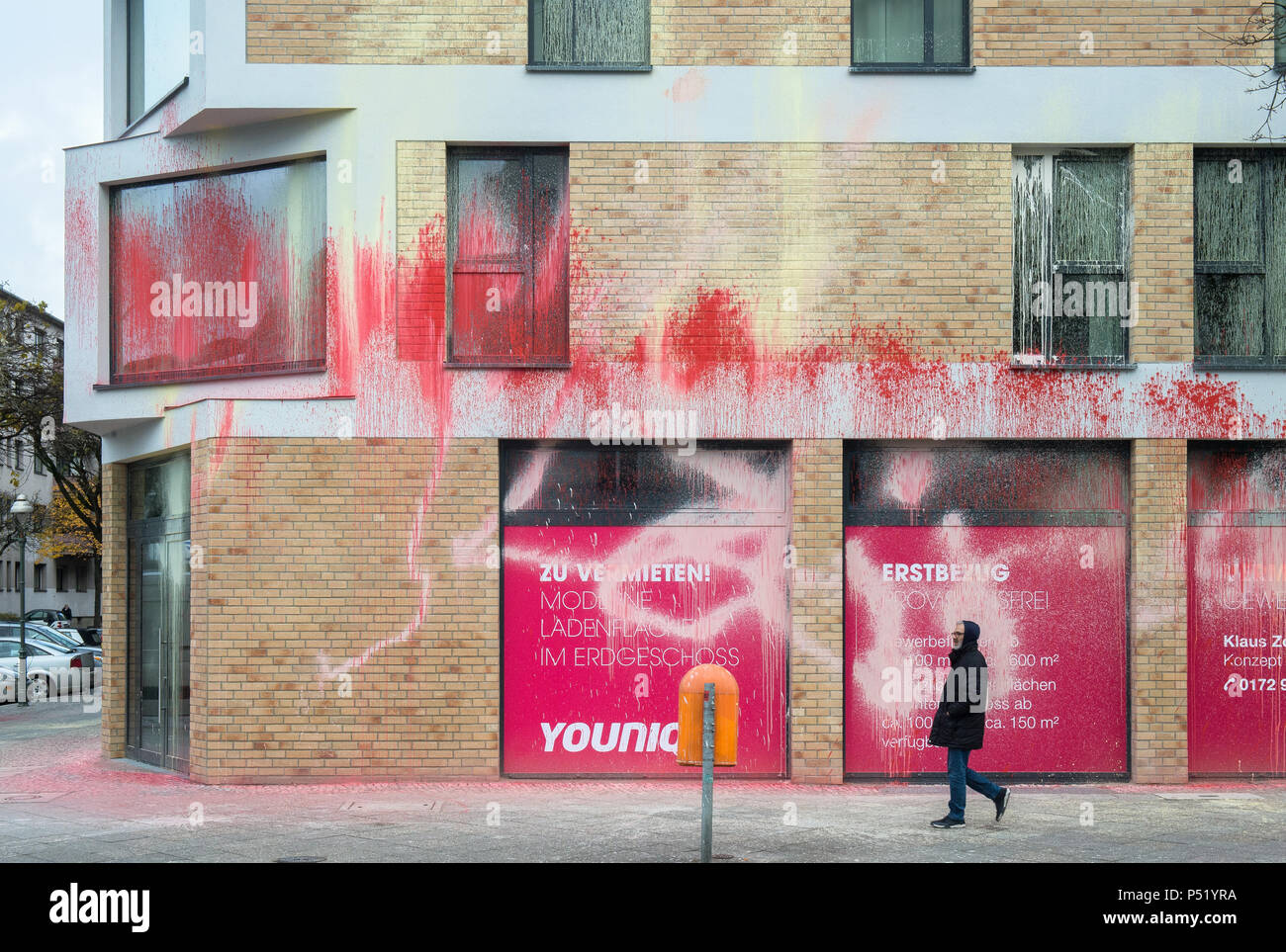Borsa di colore stop sul micro appartamenti di Youniq in Berlin-Wedding Foto Stock