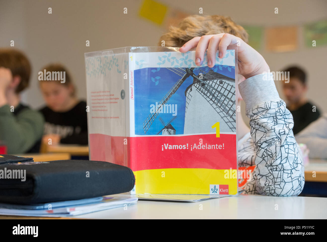 Scuola lezioni di spagnolo in un 7° grado Foto Stock