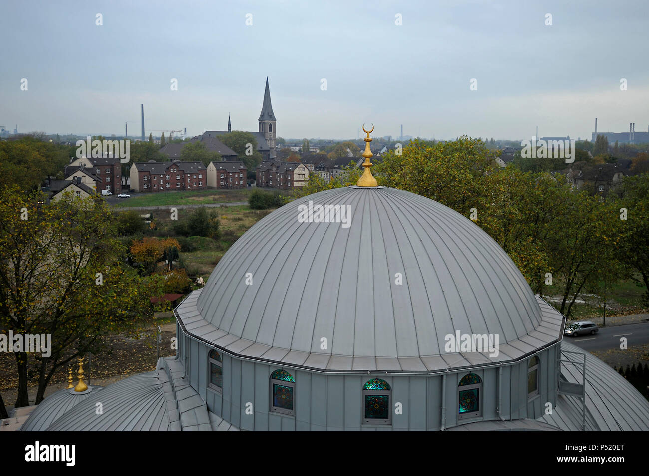 In Germania, in Renania settentrionale-Vestfalia- Moschea Merkez in Duisburg-Marxloh Foto Stock