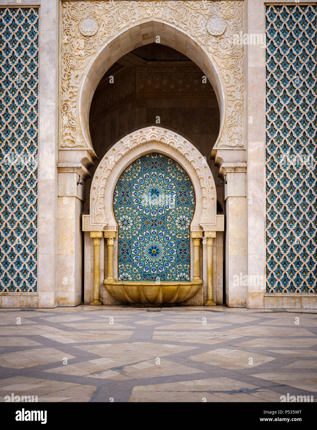 CASABLANCA, Marocco - circa aprile 2017: Moschea Hassan II a Casablanca. Foto Stock