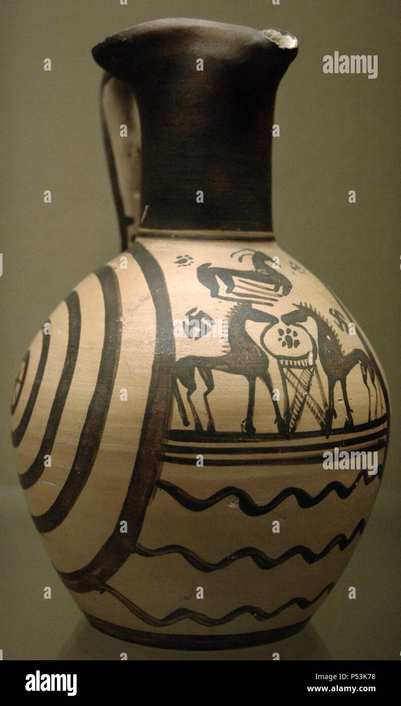 Arte greche. Tardo periodo geometrico. Oinochoe in ceramica. Due cavalli.  Per Atributed; il cerchio concentrico di gruppo. 725 BC. British Museum.  Londra. In Inghilterra. Regno Unito Foto stock - Alamy