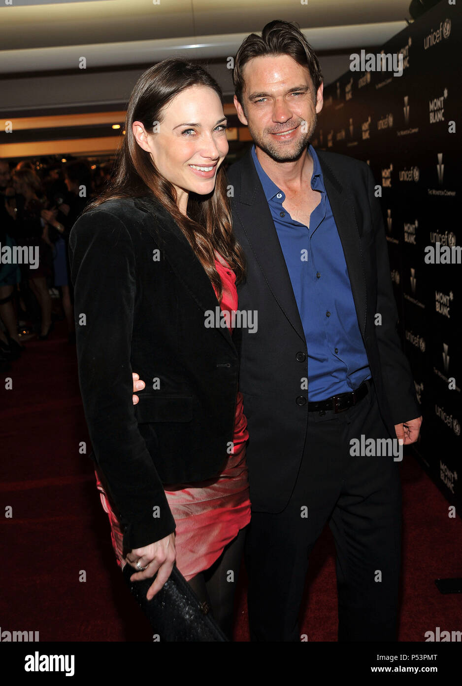 01  Claire Forlani   Dougray Scott  01 - Montblanc la carità di cocktail al Soho House di Los Angeles.01  Claire Forlani   Dougray Scott  01 evento nella vita di Hollywood - California, tappeto rosso Evento, STATI UNITI D'AMERICA, industria cinematografica, celebrità, fotografia, Bestof, arte cultura e intrattenimento, celebrità moda, migliori della vita di Hollywood, evento nella vita di Hollywood - California, moquette rossa e dietro le quinte, musica celebrità, Topix, coppia, famiglia ( marito e moglie ) e i bambini- figli, fratelli e sorelle inchiesta tsuni@Gamma-USA.com, Credito Tsuni / USA, 2010 Foto Stock