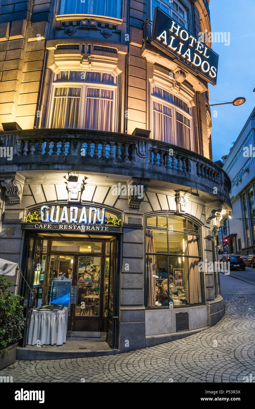 Hotel Aliados, ristorante, cafe Guarany , Porto, Portogallo Foto Stock