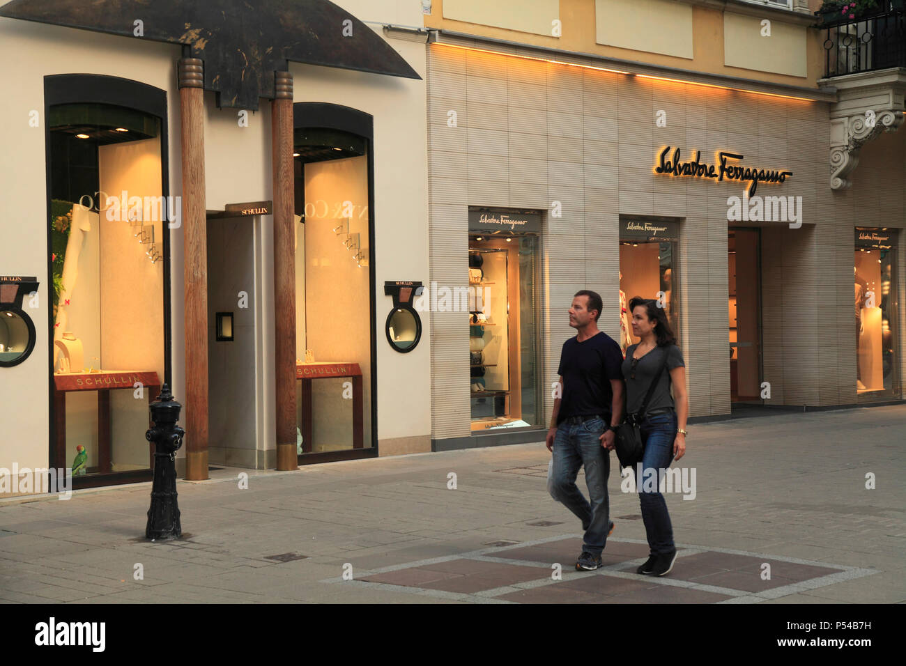 Austria, Vienna, Kohlmarkt, shop, persone, shopping, Foto Stock