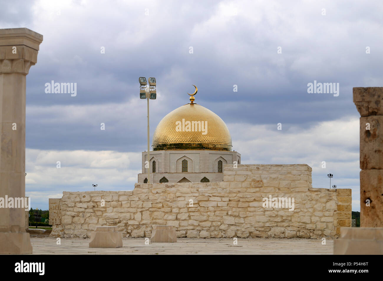 Foto di un bel monumento di accettazione dell Islam in Tatarstan Foto Stock