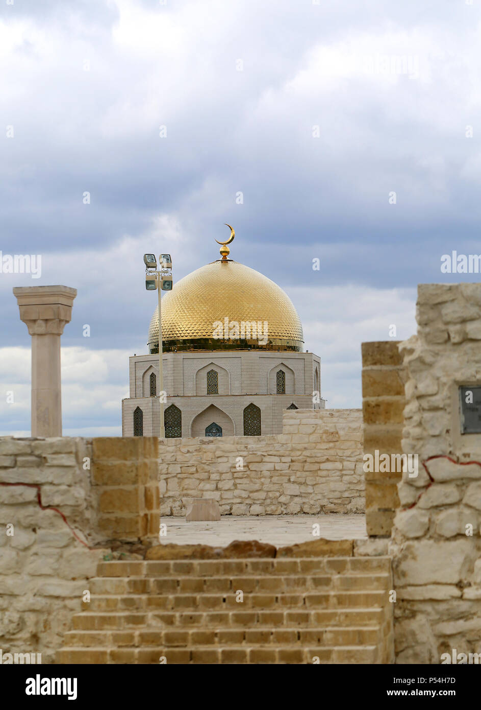Foto di un bel monumento di accettazione dell Islam in Tatarstan Foto Stock