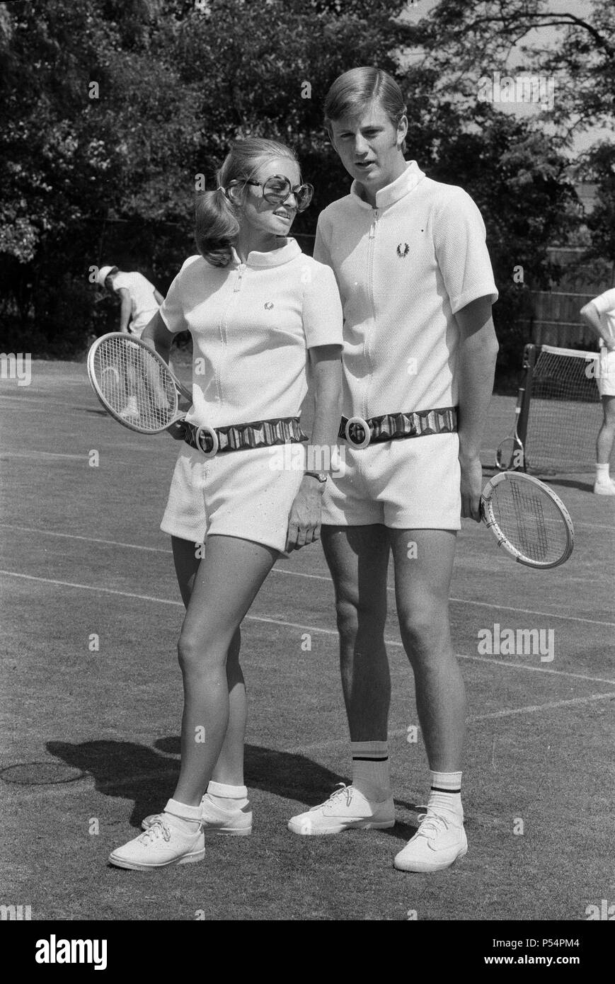 Pre Wimbledon a Hurlingham Club. Moda Unisex da Fred Perry. Il 21 giugno 1970. Foto Stock