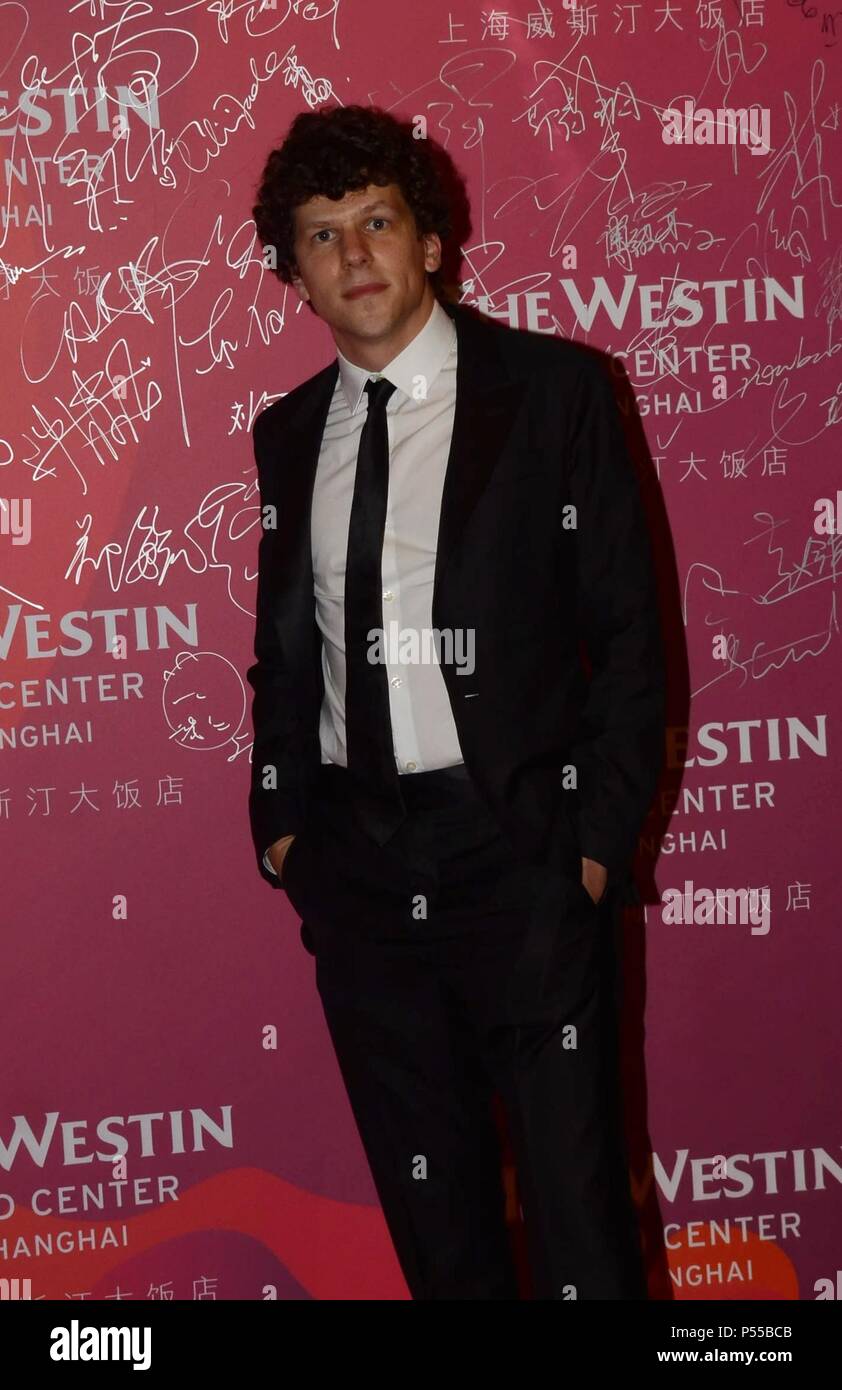 Shanghai, Shanghai, Cina. Il 24 giugno 2018. Shanghai, Cina-24th Giugno 2018: Attore americano Jesse Eisenberg partecipa alla cerimonia di chiusura del festival cinematografico internazionale di Shanghai in Cina a Shanghai, Giugno 24th, 2018. Credito: SIPA Asia/ZUMA filo/Alamy Live News Foto Stock