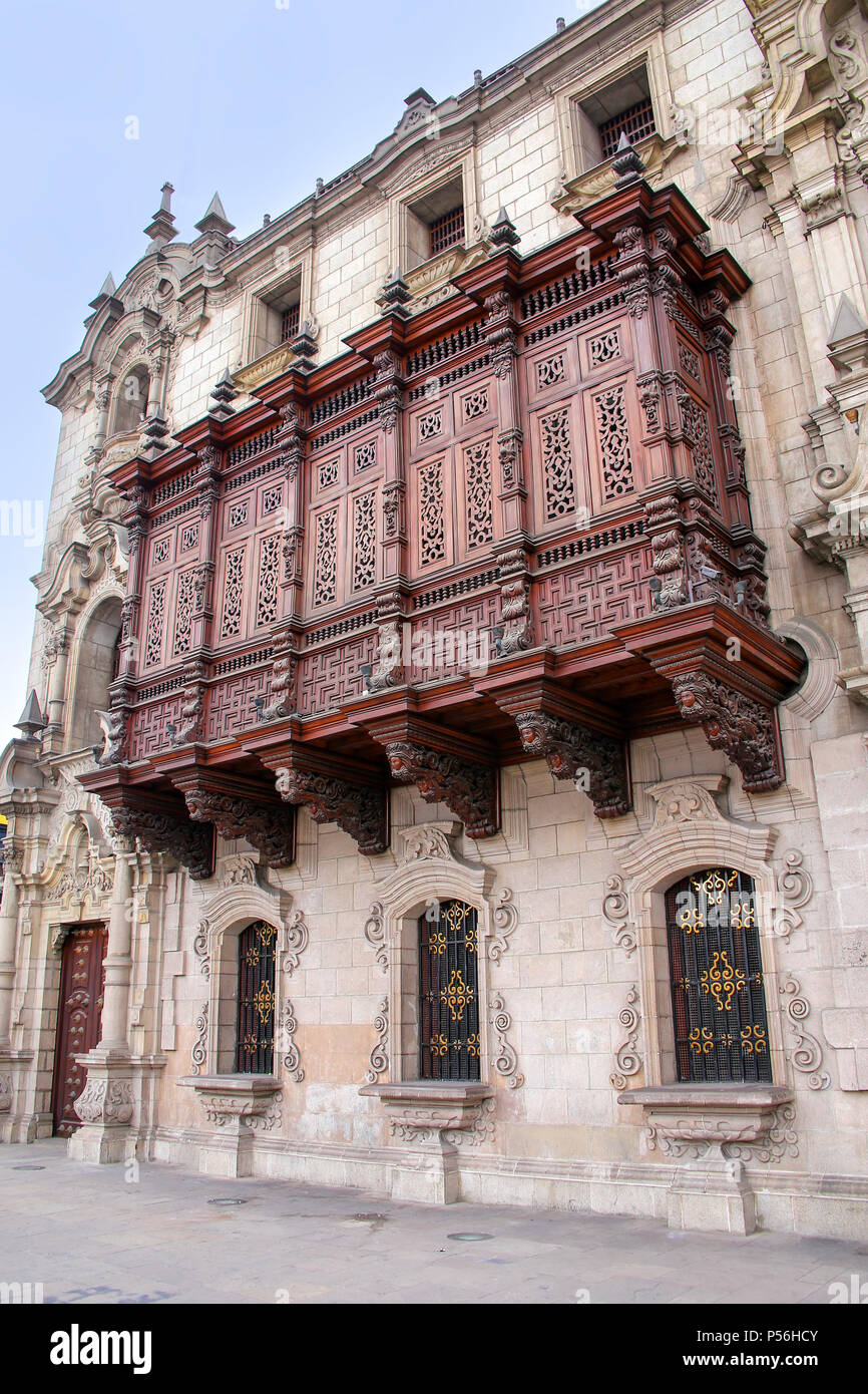 Palazzo Arcivescovile su Plaza Mayor di Lima, Perù. È la residenza dell Arcivescovo di Lima e la sede amministrativa del romano Cath Foto Stock