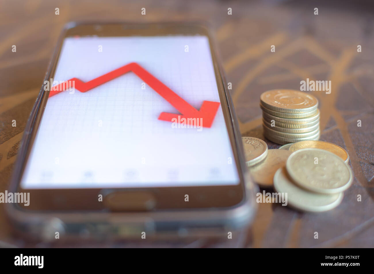 Indian Stock Market Crash e molto meno ritorna da azioni. Di dollari di utili nel corso di rupie Foto Stock